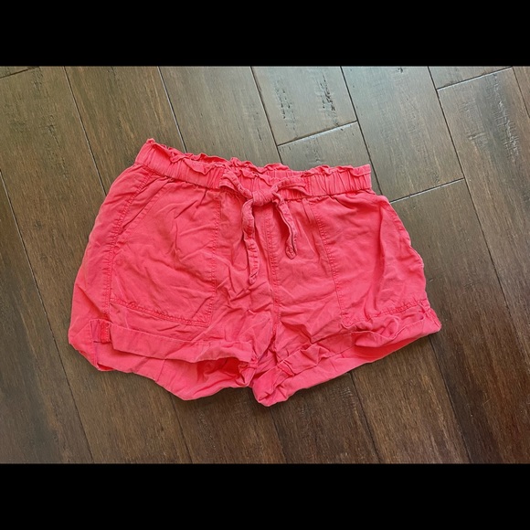 AERIE PINK PEACHY SHORTS - Picture 3 of 3